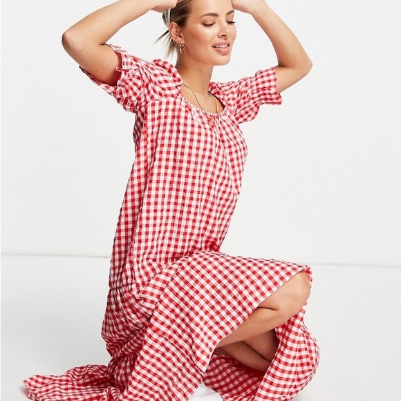 ASOS DESIGN tiered maxi smock dress in red gingham - Picture 4 of 8